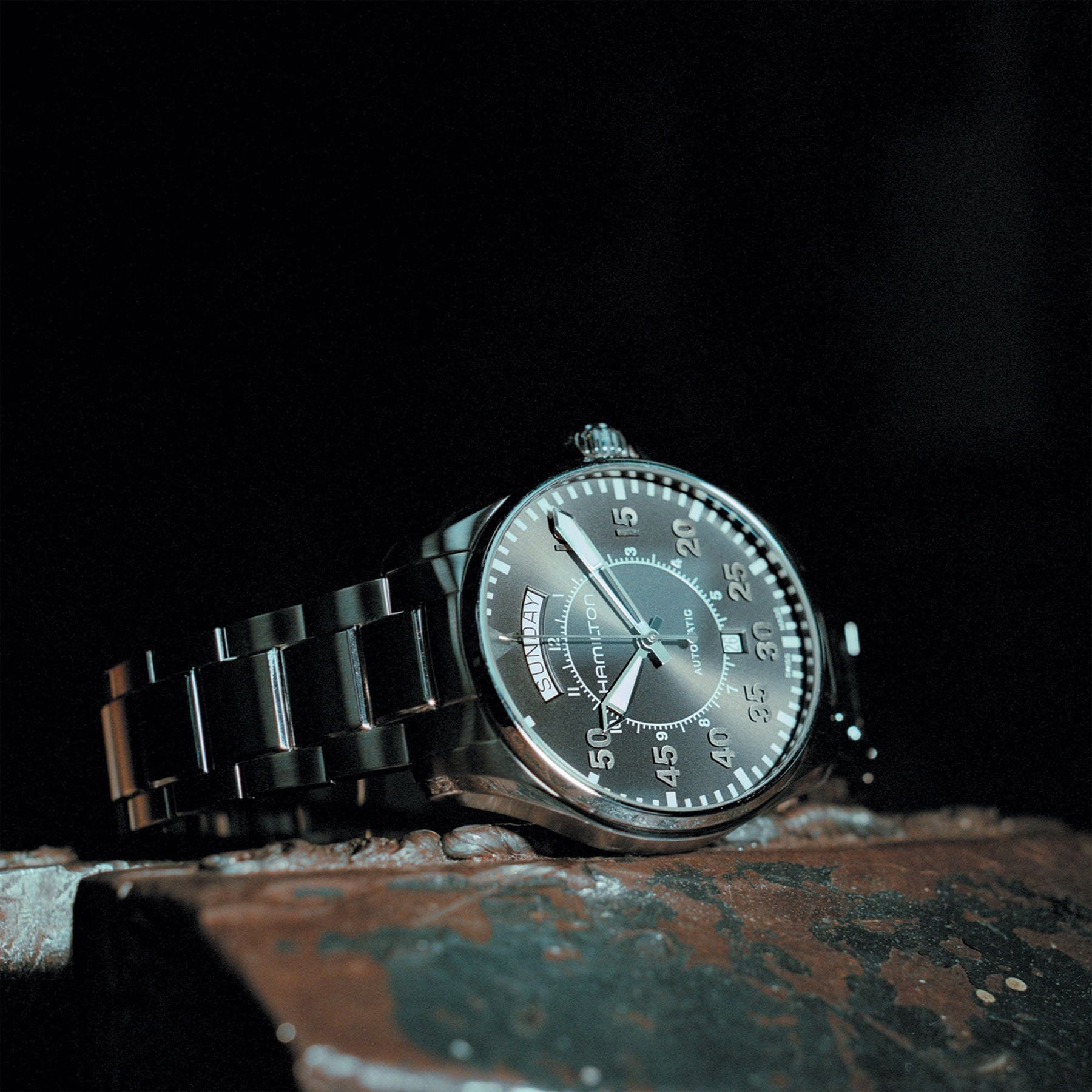 Hamilton Khaki Aviation Pilot Automatic Day Date 42mm Image 4 La Mine d'Or Moncton, NB