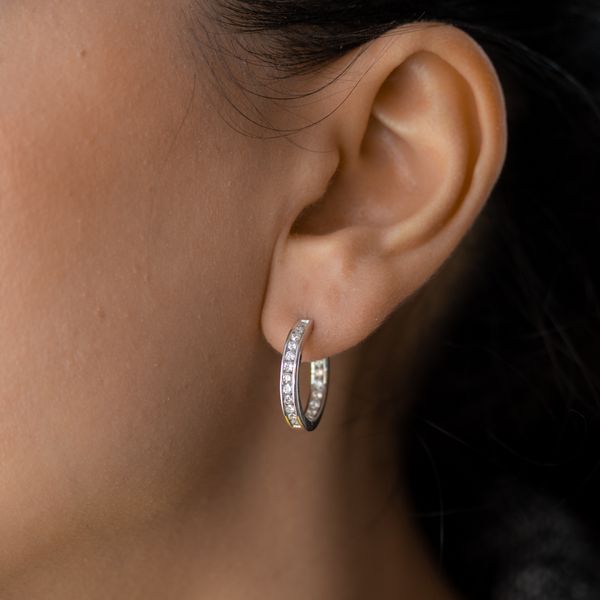 1.05tw Diamond In/Out Channel Set Hoop Earrings Image 3 La Mine d’Or Moncton, NB