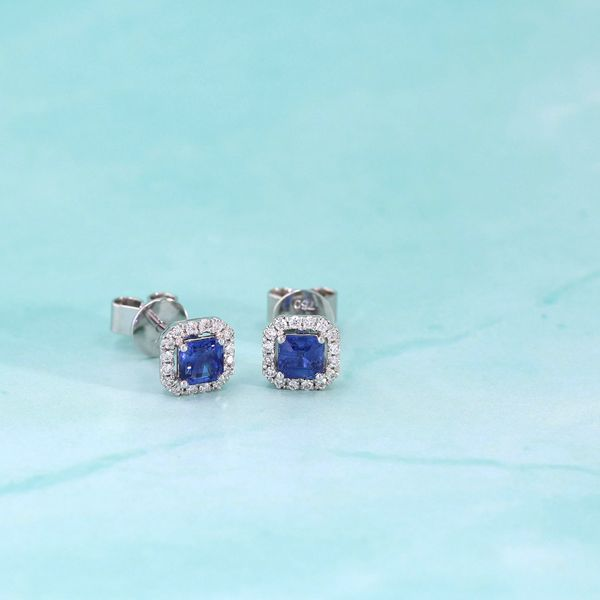 1.00tw Sapphire and Diamond Halo Stud Earrings in 18kt White Gold Image 2 La Mine d'Or Moncton, NB