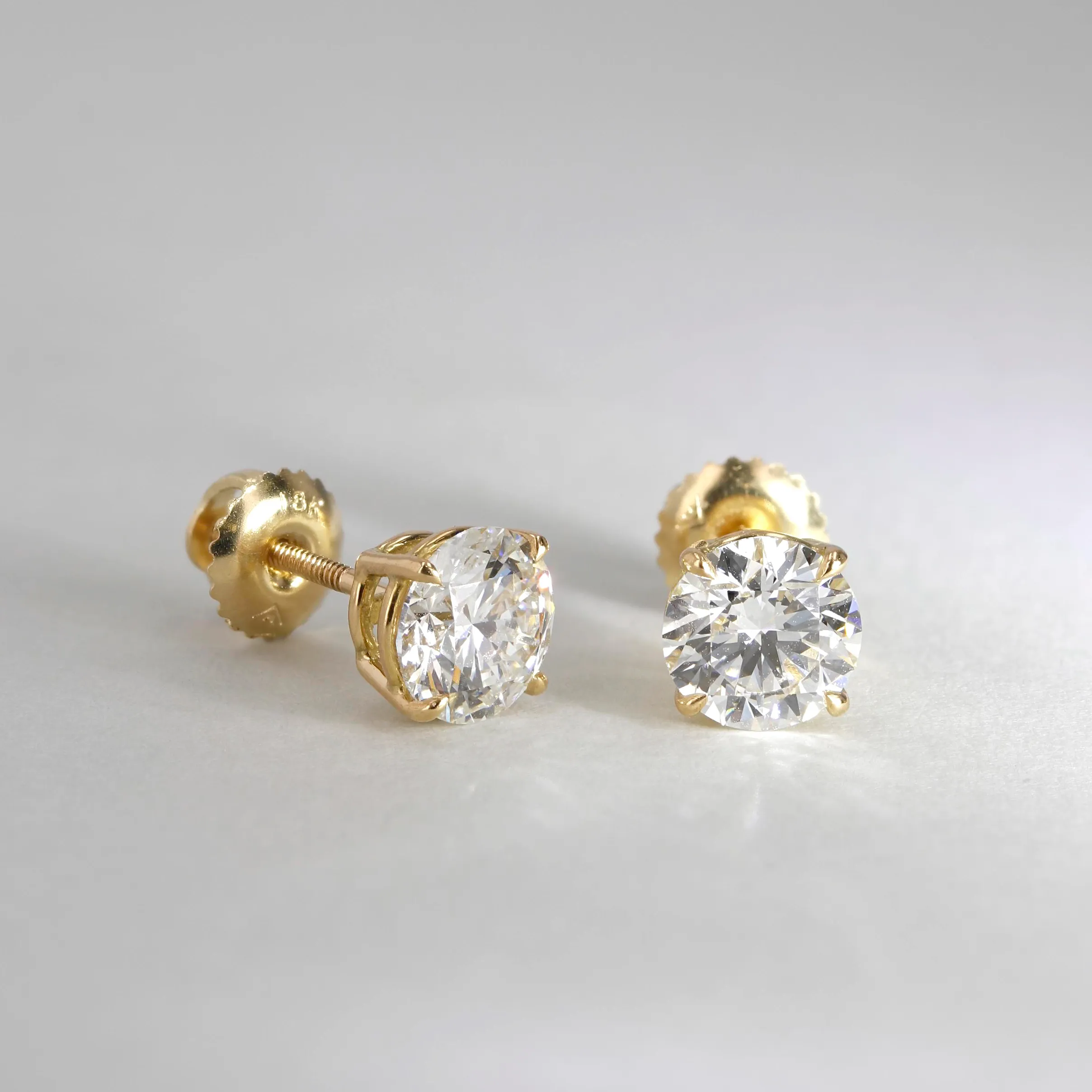 2.26tw Round Brilliant Diamond Stud Earrings
