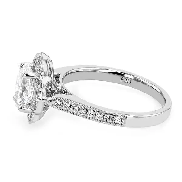 1.26tw Oval Diamond Vintage Engagement Ring Image 2 La Mine d'Or Moncton, NB