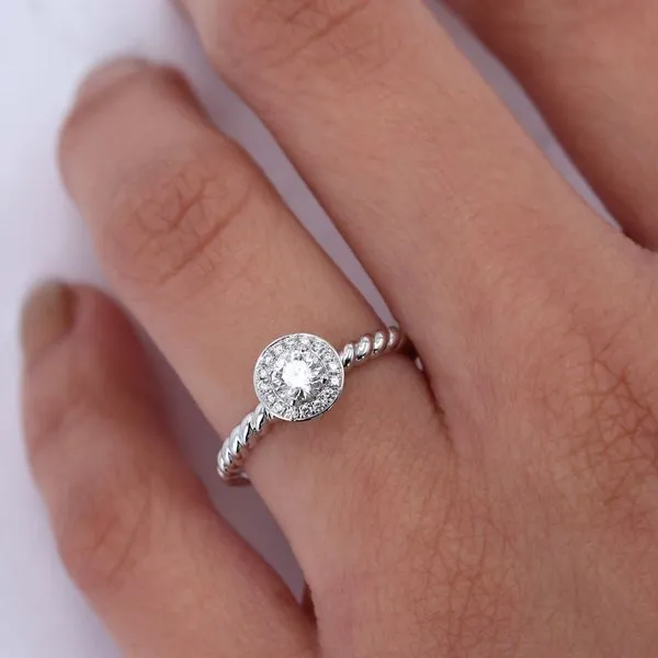 0.36tw UTwo Diamond Halo Engagement Ring Image 5 La Mine d'Or Moncton, NB