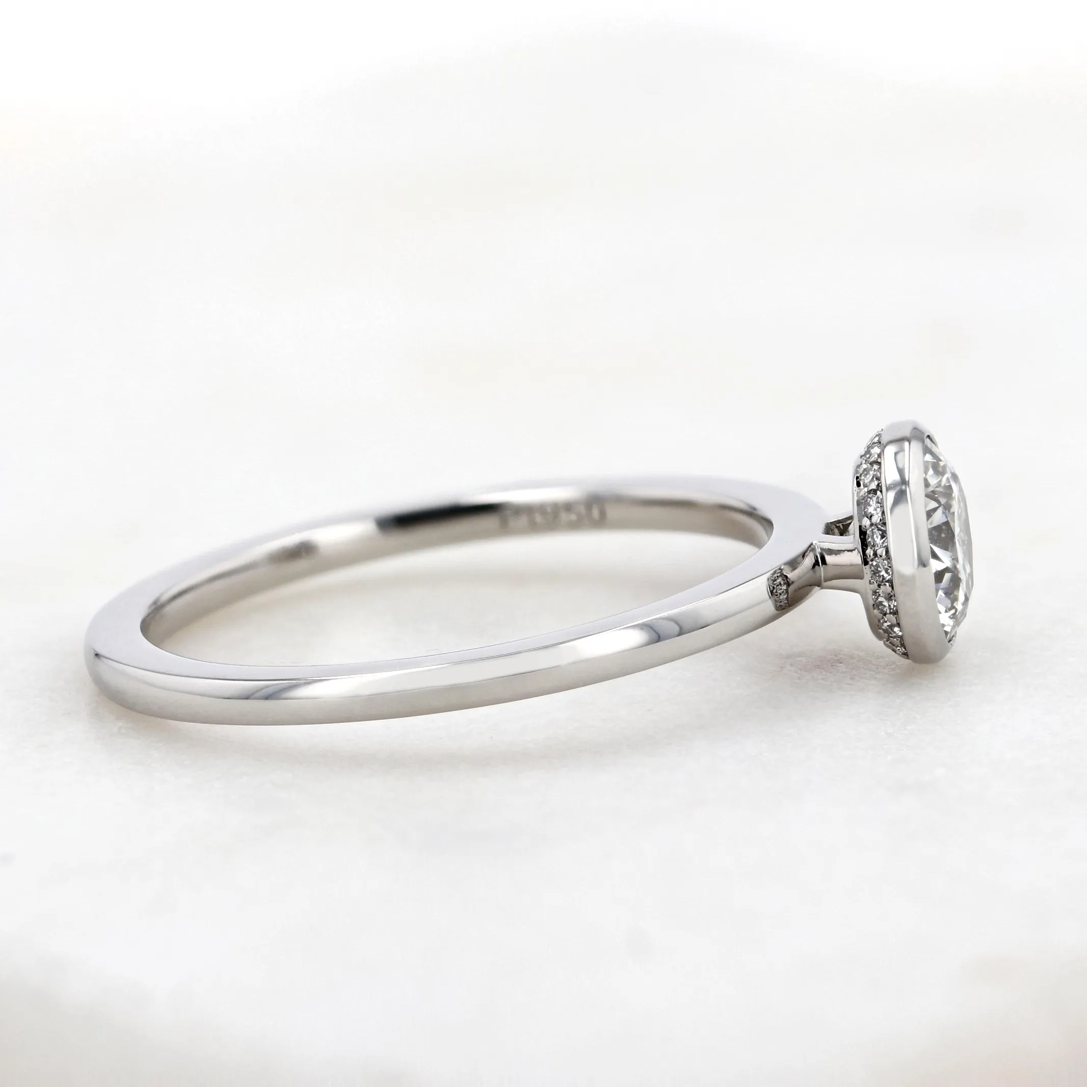 0.80tw De Beers Forevermark Round Diamond Solitaire Engagement Ring Image 3 La Mine d'Or Moncton, NB