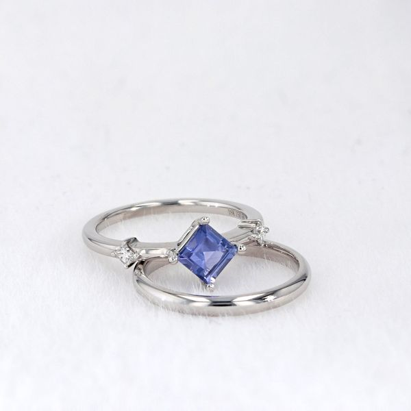 0.95tw Sapphire with Diamonds Trinity Ring Image 3 La Mine d'Or Moncton, NB