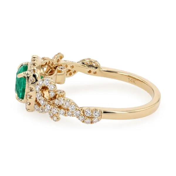1.53tw Emerald and Diamonds Fashion Ring Image 2 La Mine d'Or Moncton, NB
