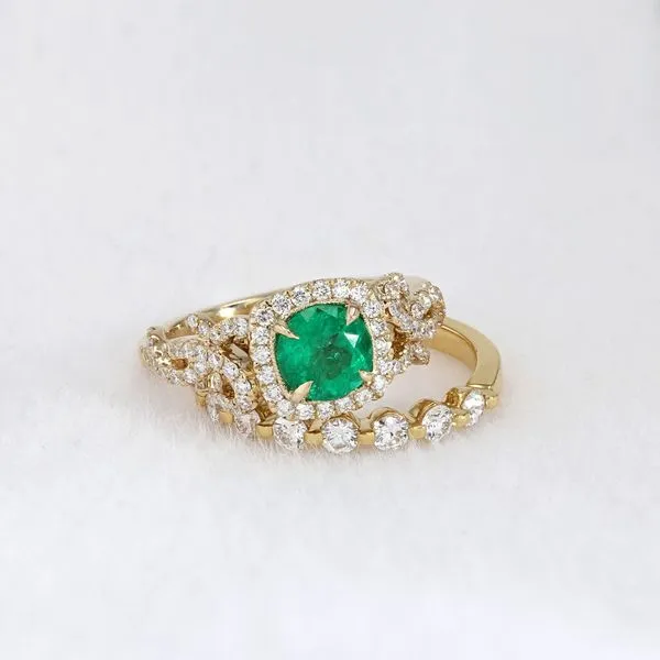 1.53tw Emerald and Diamonds Fashion Ring Image 3 La Mine d'Or Moncton, NB