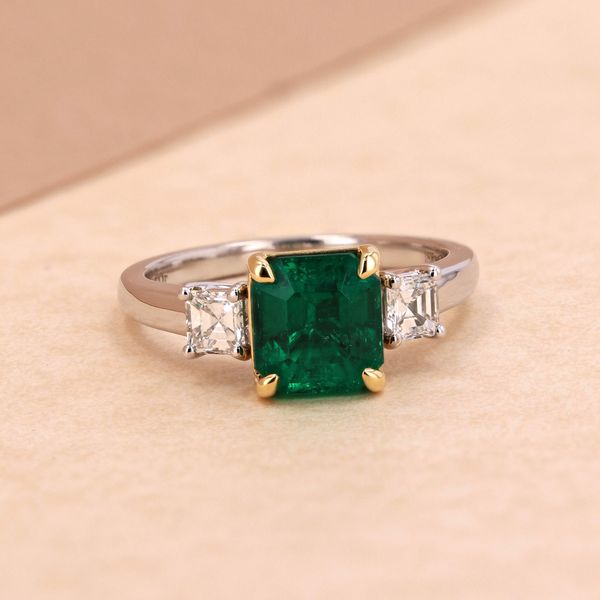 2.32tw Emerald & Diamonds Trinity Fashion Ring Image 3 La Mine d'Or Moncton, NB