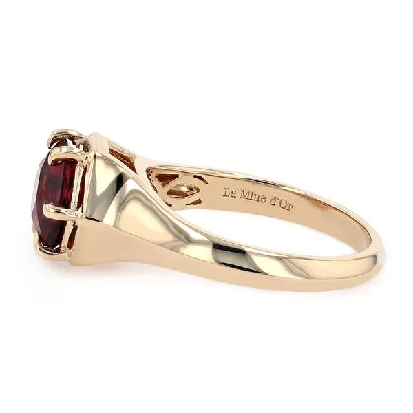 2.23ct Garnet Hexagon Solitaire Ring Image 2 La Mine d'Or Moncton, NB