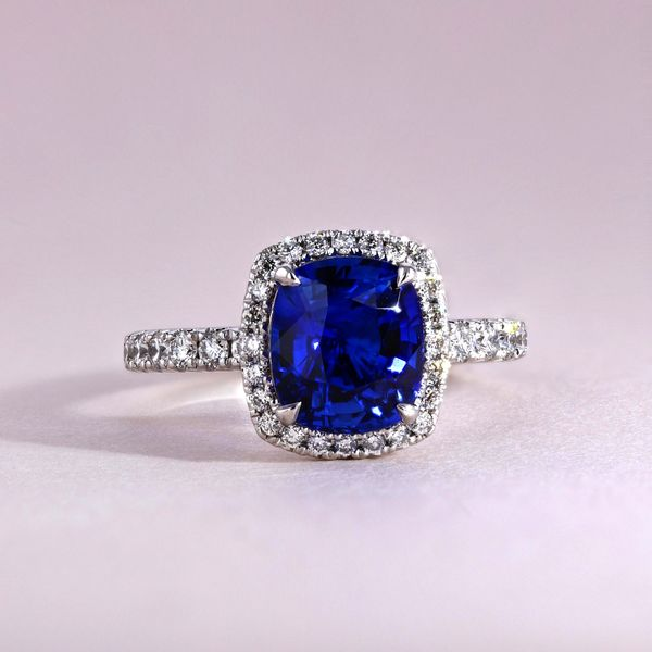 3.05tw Bali Cushion Cut Halo Sapphire & Diamond Ring 18kt White Gold Image 3 La Mine d'Or Moncton, NB