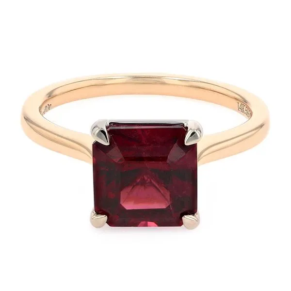 3.32ct Garnet Solitaire Ring La Mine d'Or Moncton, NB