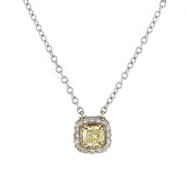 0.80tw Fancy Halo Diamond Necklace La Mine d'Or Moncton, NB