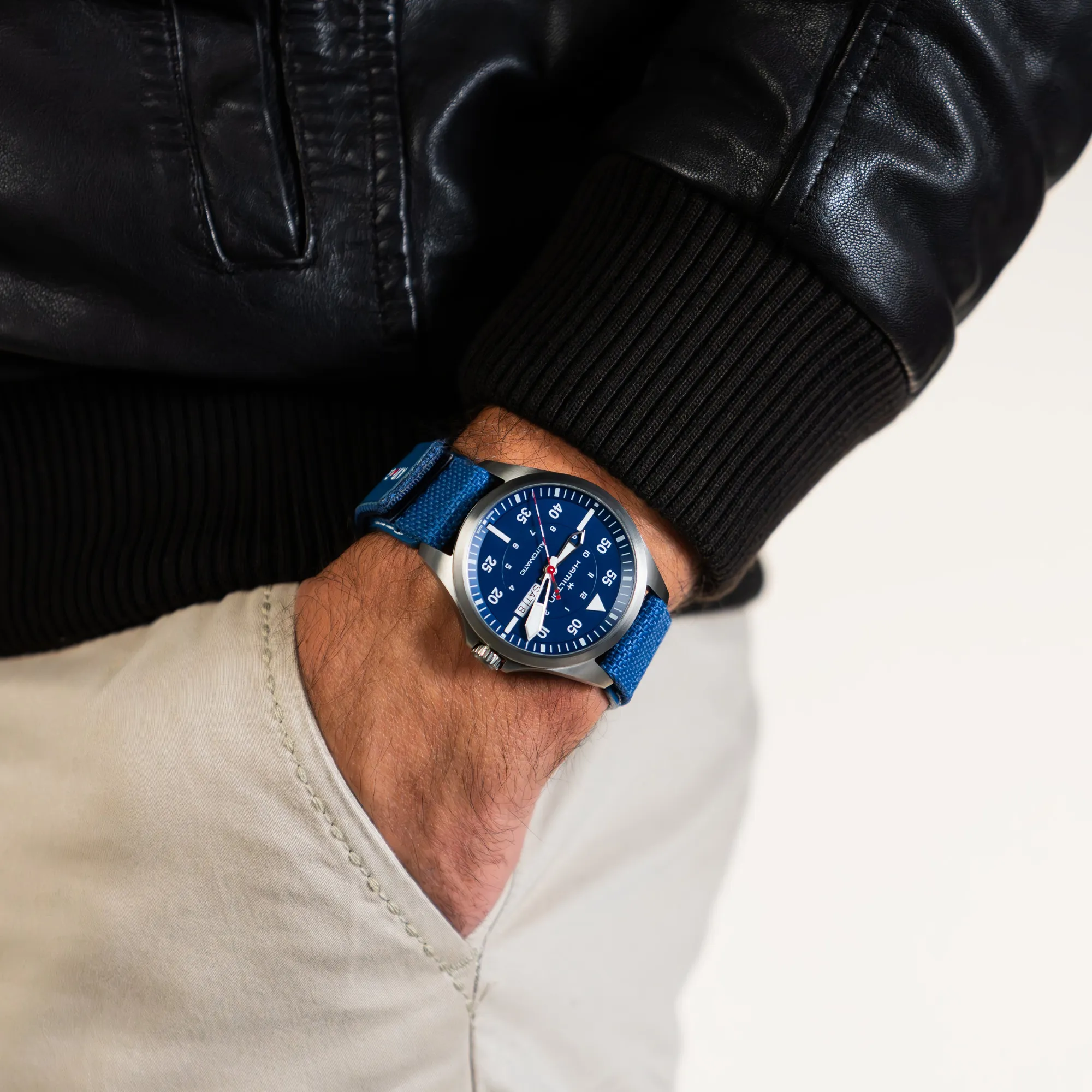 Hamilton Khaki Pilot Aviation Air-Glaciers Auto Watch Blue Dial 42mm Image 4 La Mine d'Or Moncton, NB