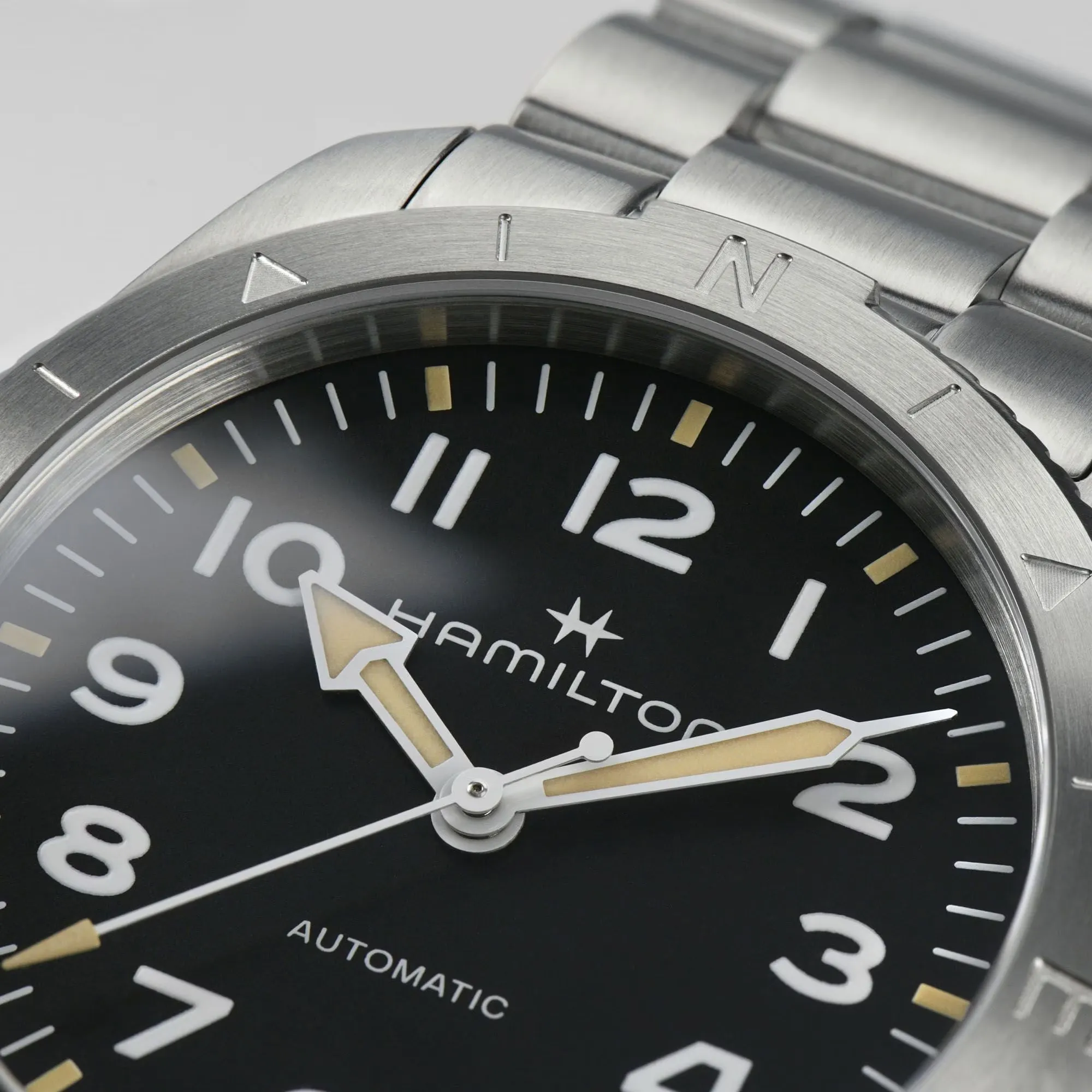 Hamilton Khaki Field Expedition Automatic Watch Black Dial 41mm Image 4 La Mine d'Or Moncton, NB
