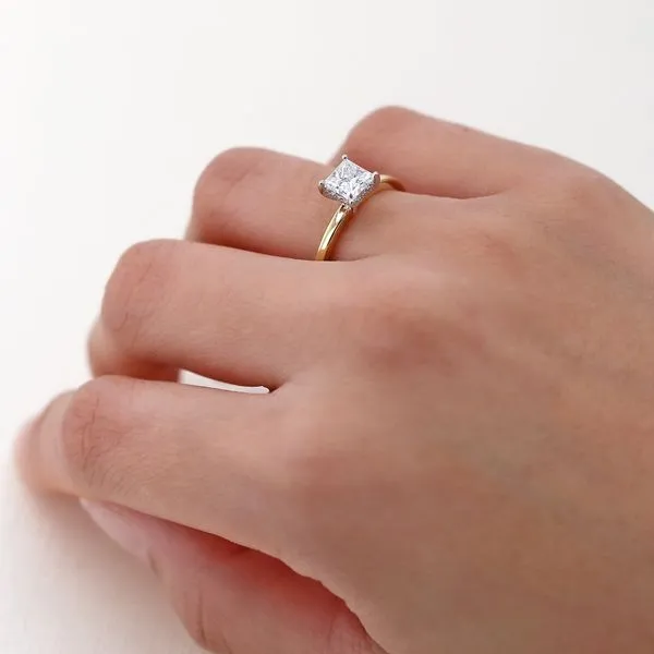 1.11tw Princess Diamond Lagos Halo Solitaire Engagement Ring Image 4 La Mine d'Or Moncton, NB