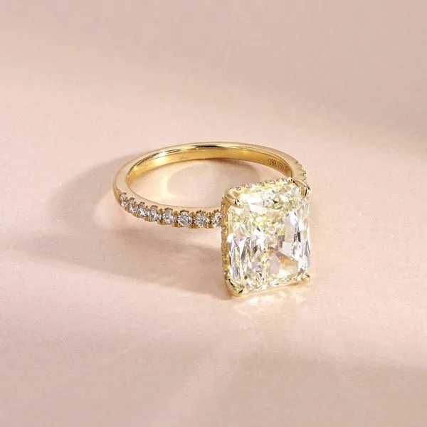 5.41tw Radiant Diamond Nairobi Engagement Ring Image 3 La Mine d'Or Moncton, NB