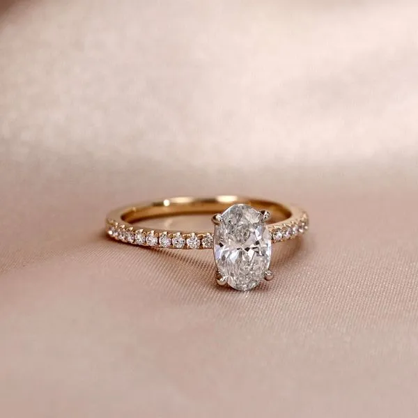 1.21tw Prive Oval Diamond Pave Engagement Ring Image 3 La Mine d'Or Moncton, NB