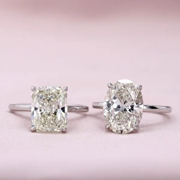 5.01ct Prive Radiant Cut Diamond Solitaire Engagement Ring Image 4 La Mine d'Or Moncton, NB
