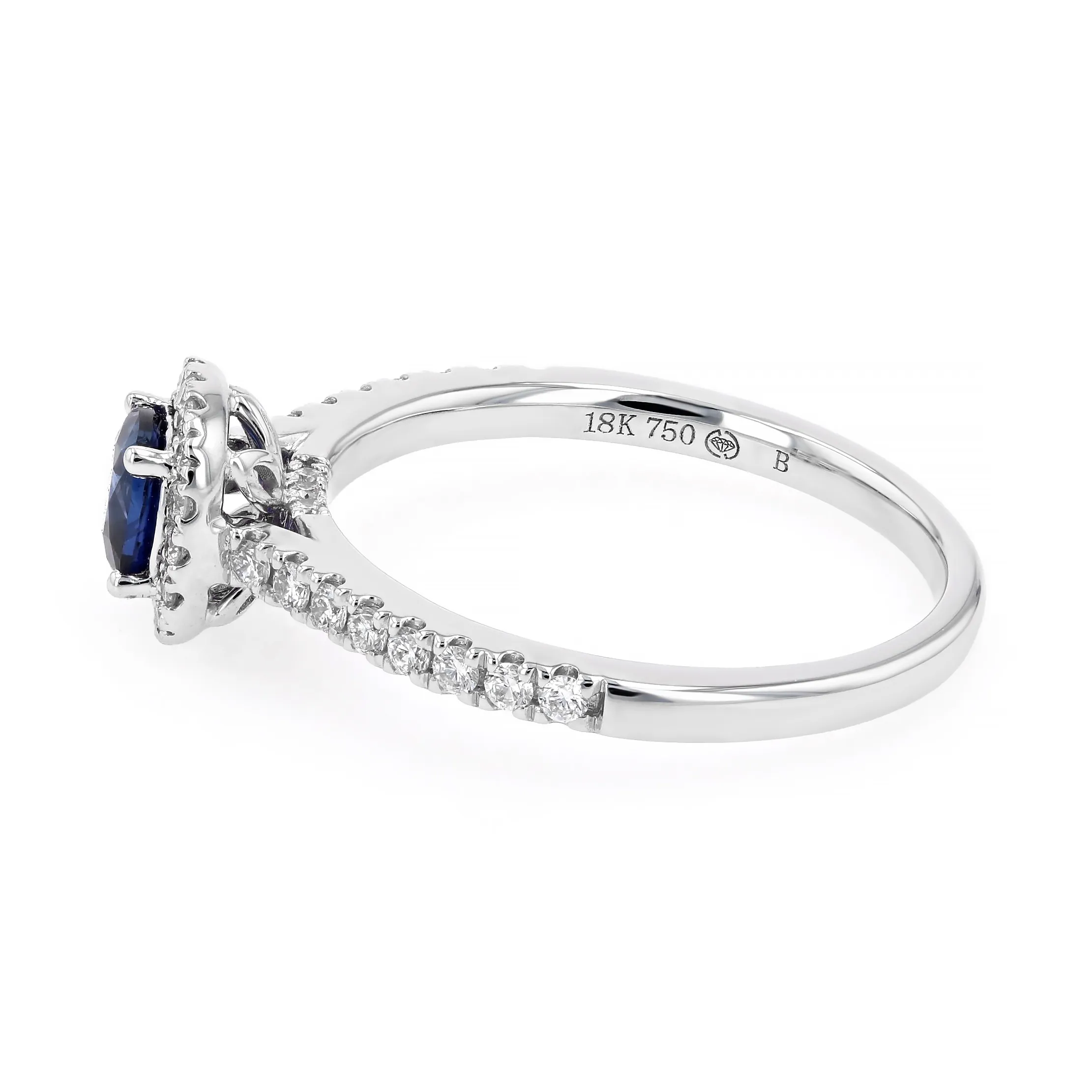 0.85tw Cushion Cut Halo Sapphire & Diamond Ring 18kt White Gold Image 2 La Mine d'Or Moncton, NB