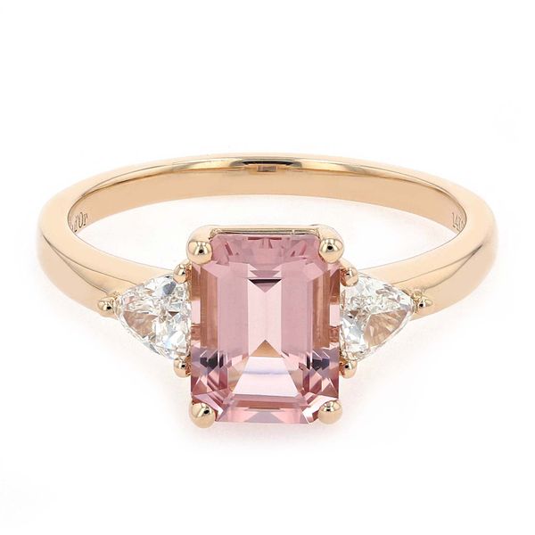 1.81tw Tokyo Emerald Cut Three Stone Peach Morganite & Diamond Ring 14kt Yellow Gold La Mine d'Or Moncton, NB
