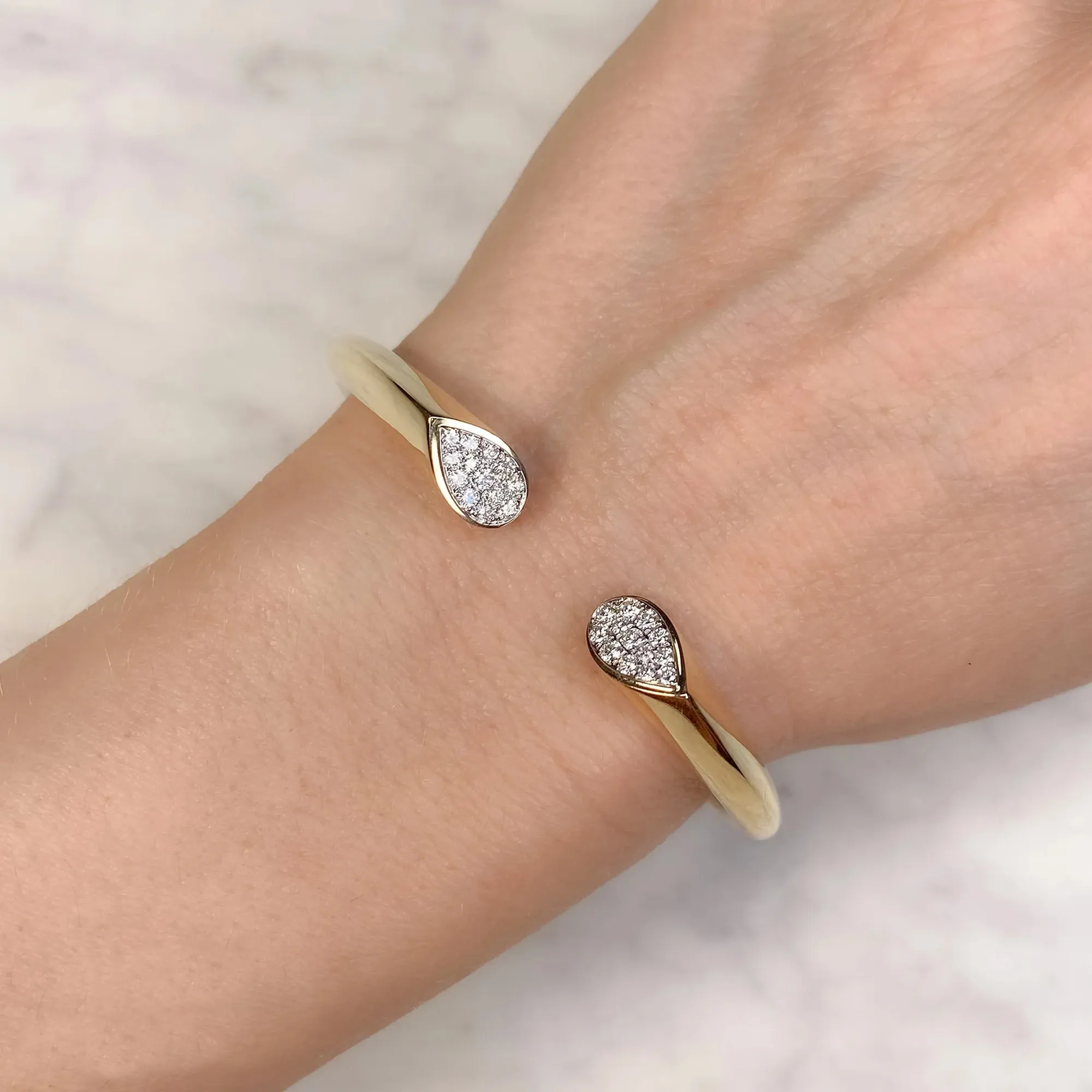 0.54tw Shy Creation Kate Diamond Bangle Image 4 La Mine d'Or Moncton, NB