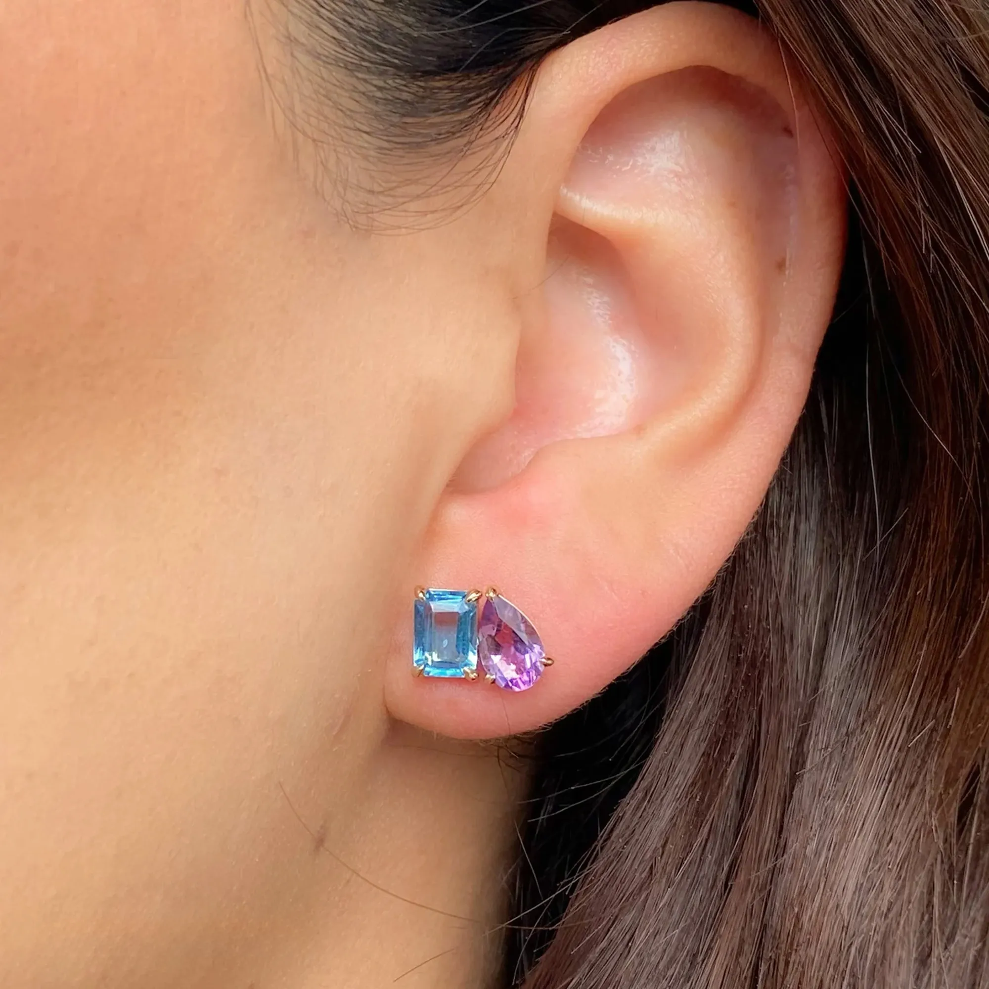 3.66tw Shy Creation Color Amethyst & Blue Topaz Earrings
