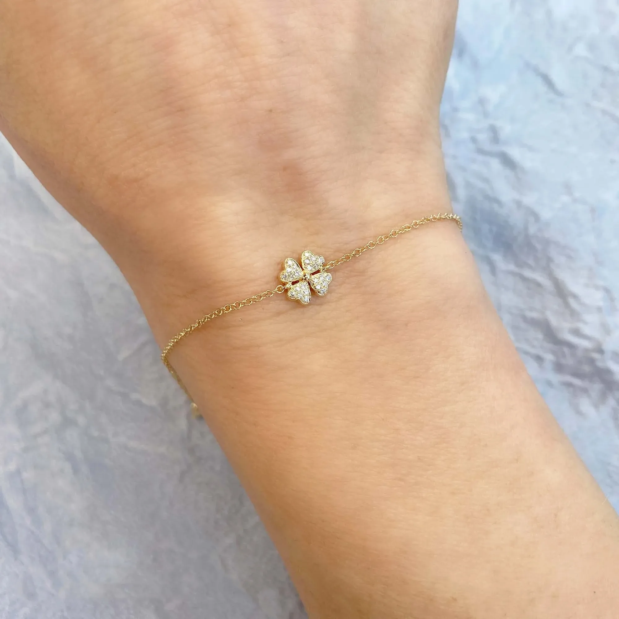 0.05tw Shy Creation Kate Diamond Clover Bracelet Image 2 La Mine d'Or Moncton, NB