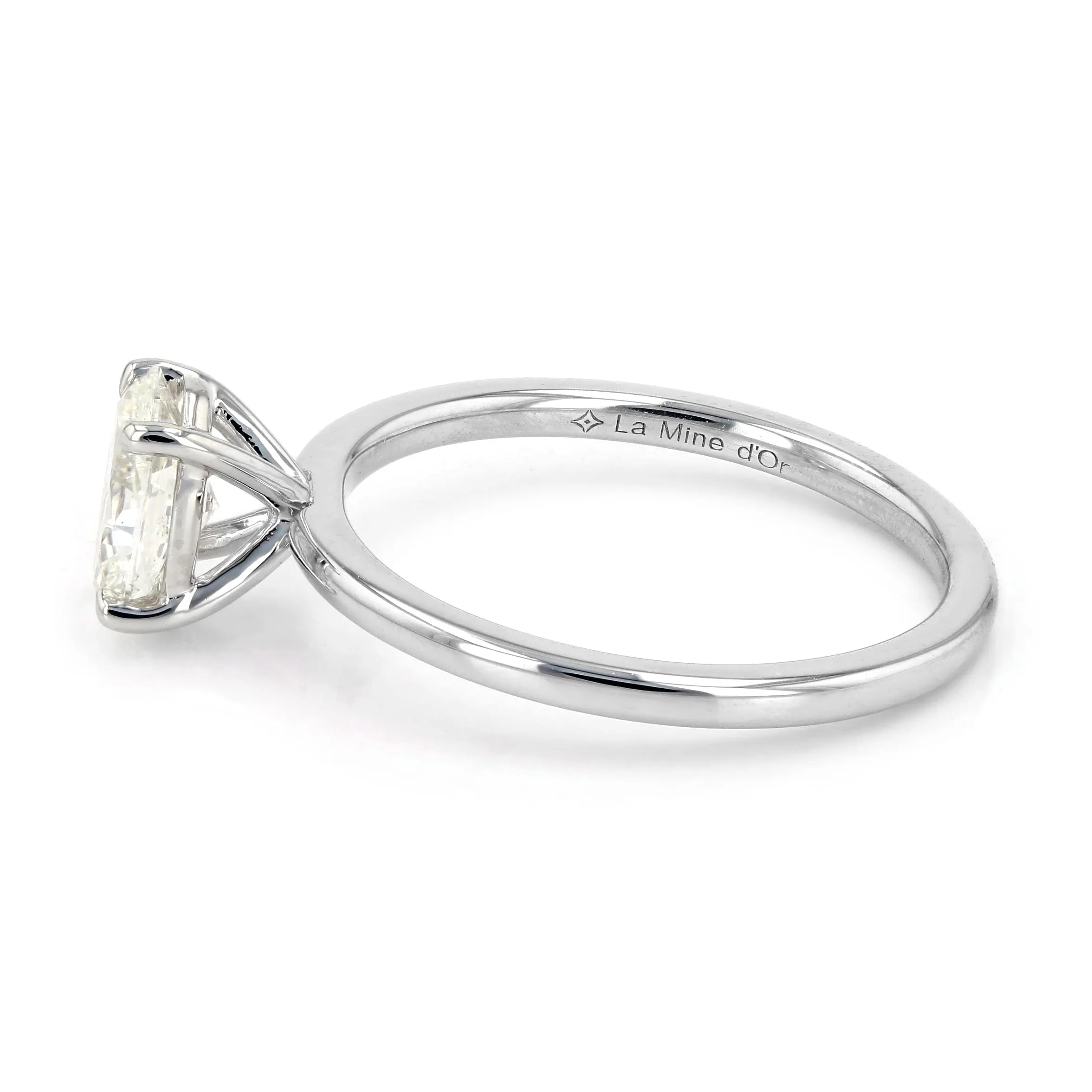 0.85ct Victoria Oval Diamond Solitaire Engagement Ring Image 2 La Mine d'Or Moncton, NB