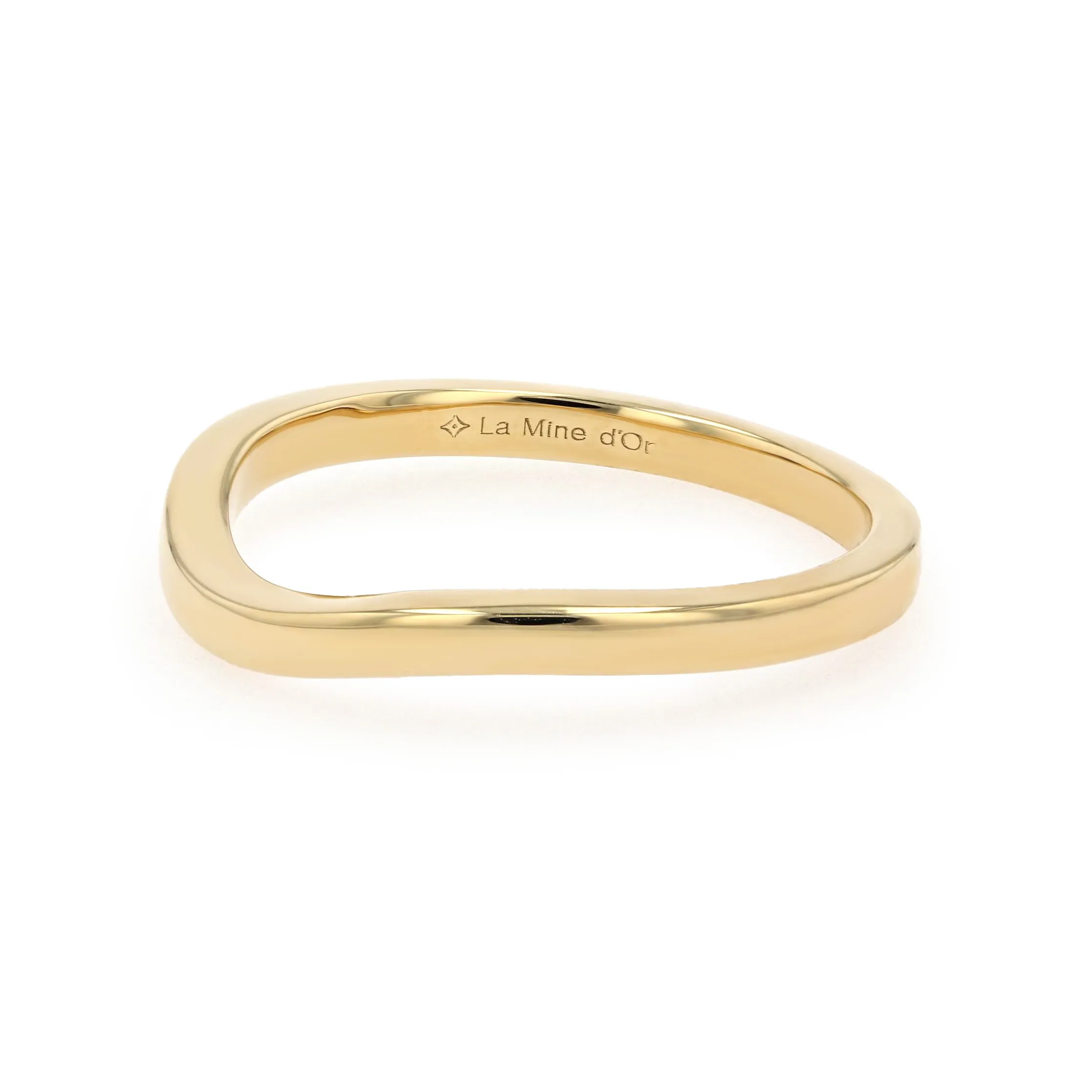18kt Yellow Gold Curved Band Image 2 La Mine d'Or Moncton, NB