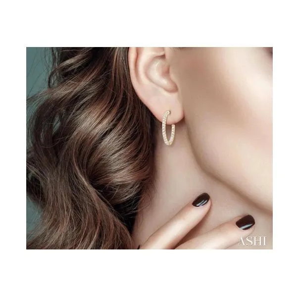 Earrings Image 2 Lee Ann's Fine Jewelry Russellville, AR