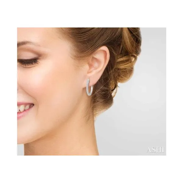 Earrings Image 2 Lee Ann's Fine Jewelry Russellville, AR