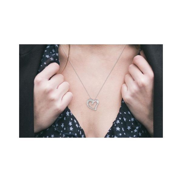 Necklace Image 2 Lee Ann's Fine Jewelry Russellville, AR