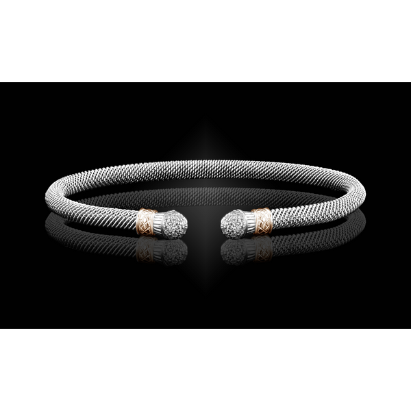 XO Link Bracelet 440-223 - Gold Bracelets