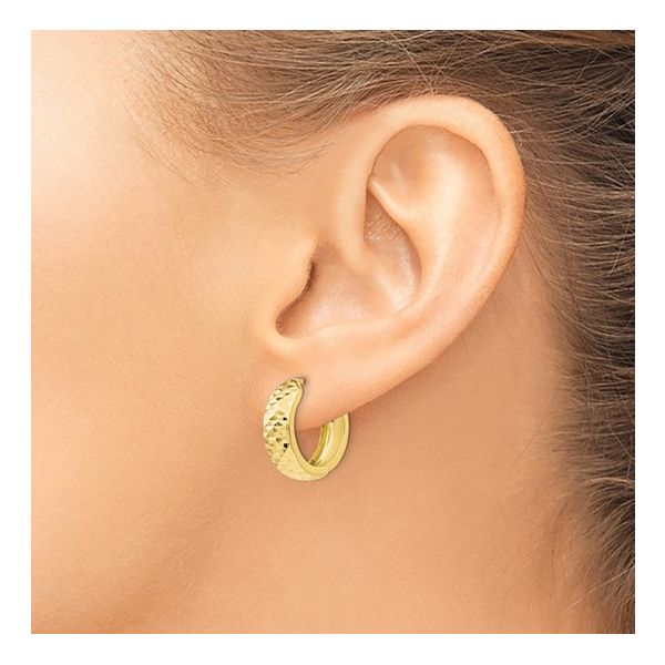 Earrings Image 2 Lee Ann's Fine Jewelry Russellville, AR