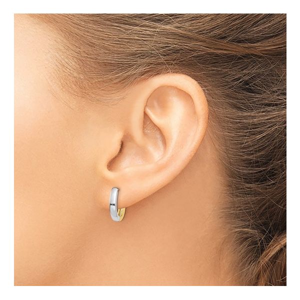 Earrings Image 2 Lee Ann's Fine Jewelry Russellville, AR