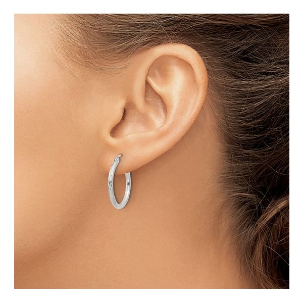 Earrings Image 2 Lee Ann's Fine Jewelry Russellville, AR