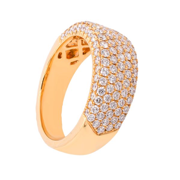 18K Yellow Gold Diamond Flat Edge Band with side Diamonds Image 2 LeeBrant Jewelry & Watch Co Sandy Springs, GA