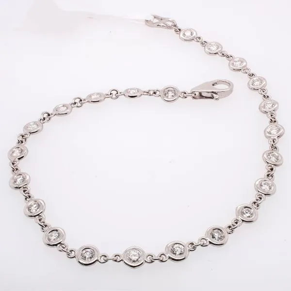 18K White Gold Diamond Bezel Chain Link Bracelet Image 2 LeeBrant Jewelry & Watch Co Sandy Springs, GA