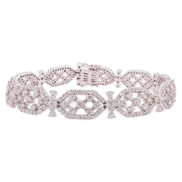 18K White Gold Diamond Shaped Diamond Tennis Bracelet LeeBrant Jewelry & Watch Co Sandy Springs, GA