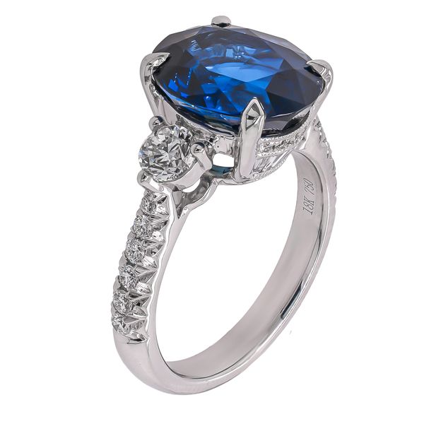 18K White Gold Oval Sapphire 3-Stone Diamond Ring Image 2 LeeBrant Jewelry & Watch Co Sandy Springs, GA