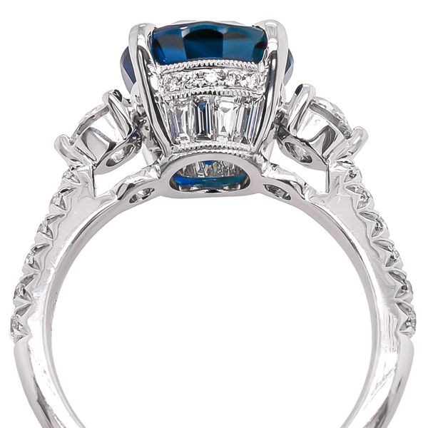 18K White Gold Oval Sapphire 3-Stone Diamond Ring Image 3 LeeBrant Jewelry & Watch Co Sandy Springs, GA