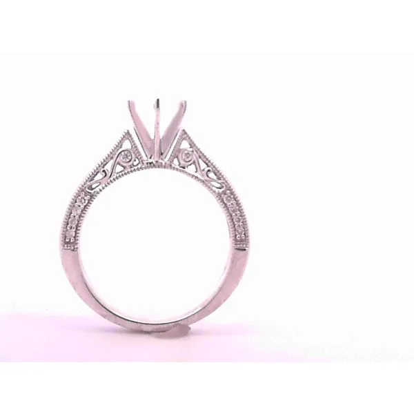 Ring Leightons Jewelers of Merced Merced, CA