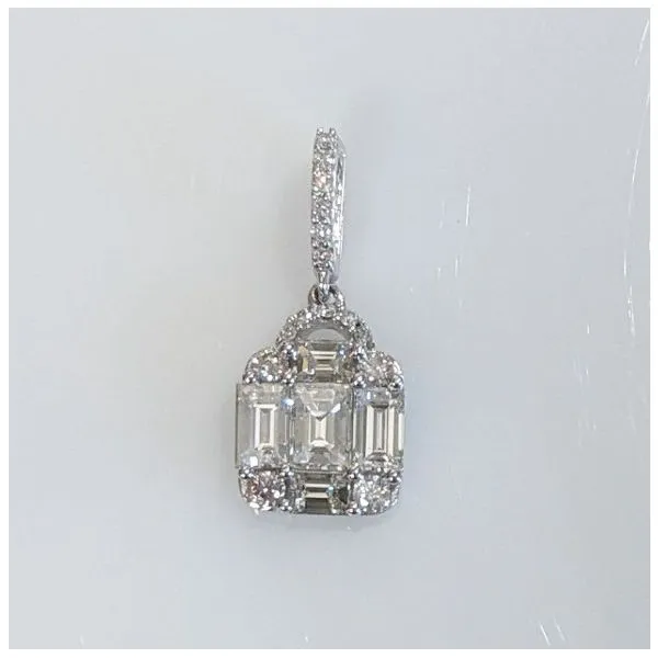 Pendant Leitzel's Jewelry Myerstown, PA