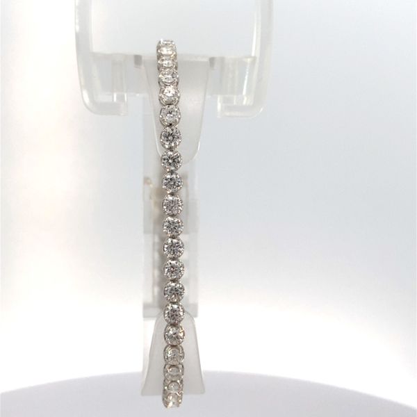 Lab Grown Diamond Jewelry - Misc. Leitzel's Jewelry Myerstown, PA