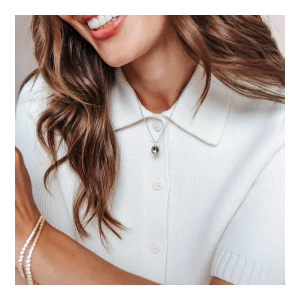 Pendant Image 2 Leitzel's Jewelry Myerstown, PA