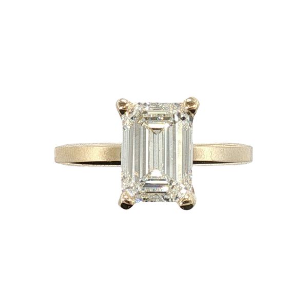 LOOSE EMERALD CUT DIAMOND 2.51CTS J, VS2<br>GIA 6512129123 Lennon's W.B. Wilcox Jewelers New Hartford, NY