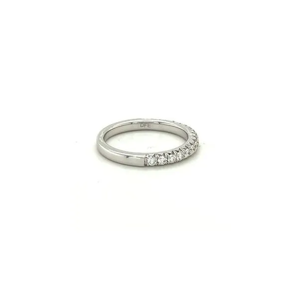 14Kt White Gold Diamond Band Image 2 Lennon's W.B. Wilcox Jewelers New Hartford, NY