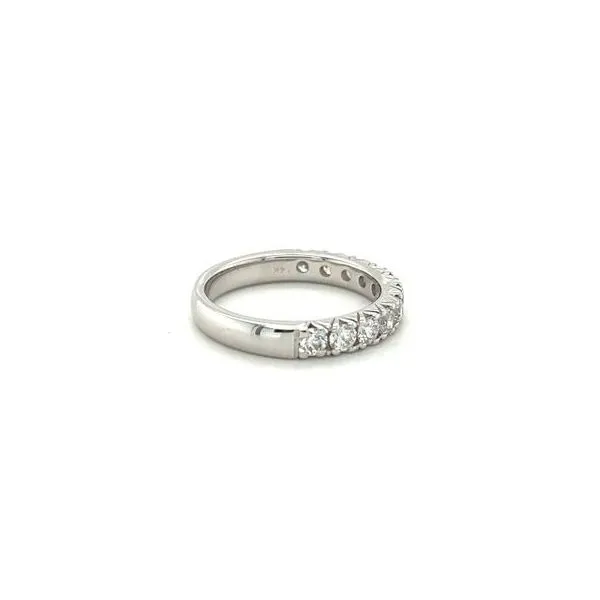 14Kt White Gold Round Diamond Band Image 2 Lennon's W.B. Wilcox Jewelers New Hartford, NY