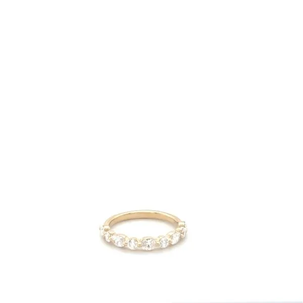 14Kt White Gold Wedding Bnad with Alternating Round and Oval Diamonds Lennon's W.B. Wilcox Jewelers New Hartford, NY