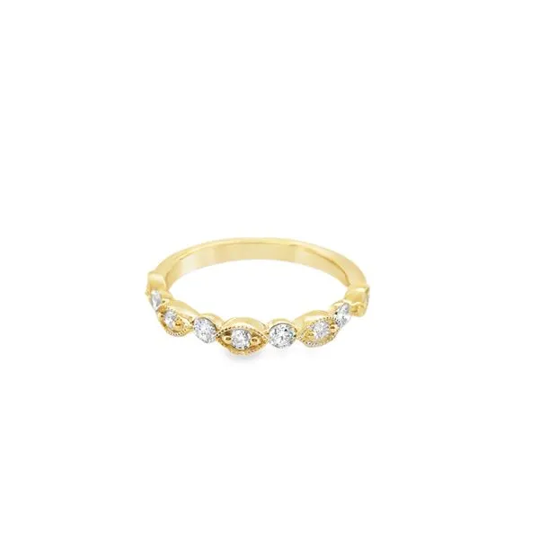14KT YG BAND ALTERNATING ROUND DIAMONDS AND ROUND DIAMONDS IN BEAD SET MARQ SHAPED SETTING .35CTTW Lennon's W.B. Wilcox Jewelers New Hartford, NY
