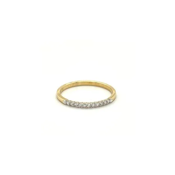 14KT YG 11 ROUND PRONG SET DIAMOND BAND .10CTTW Lennon's W.B. Wilcox Jewelers New Hartford, NY